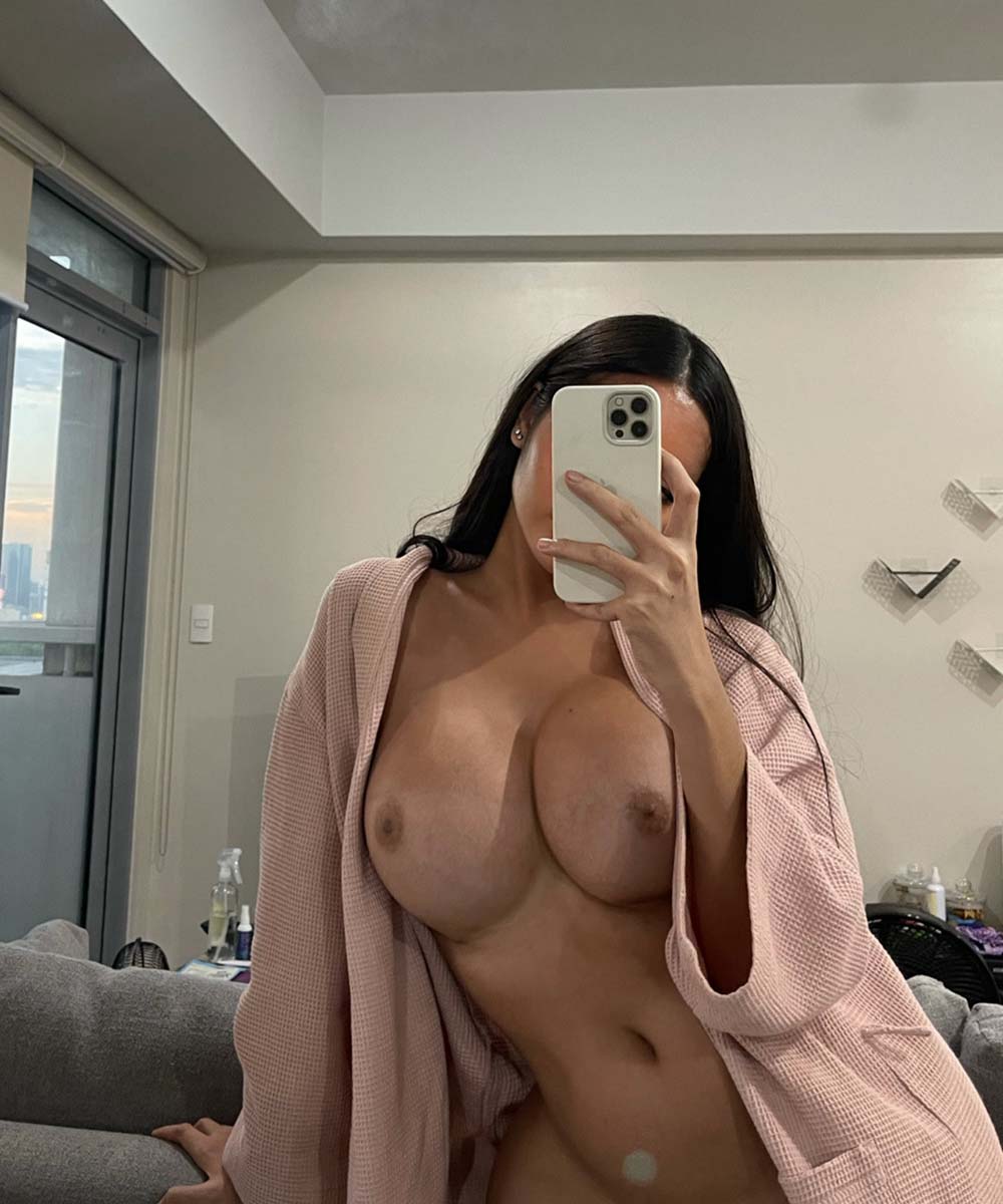 Angela Castellanos naked in Panama